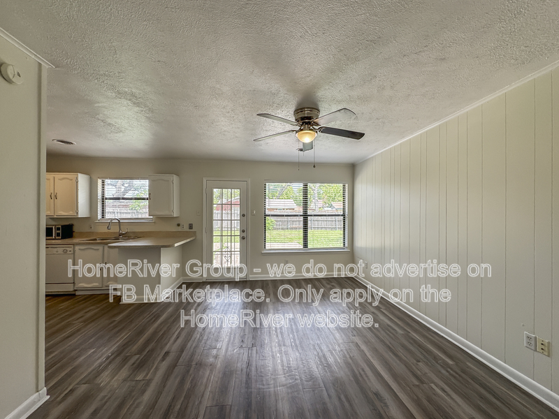 Richardson House: 607 Fairview Dr