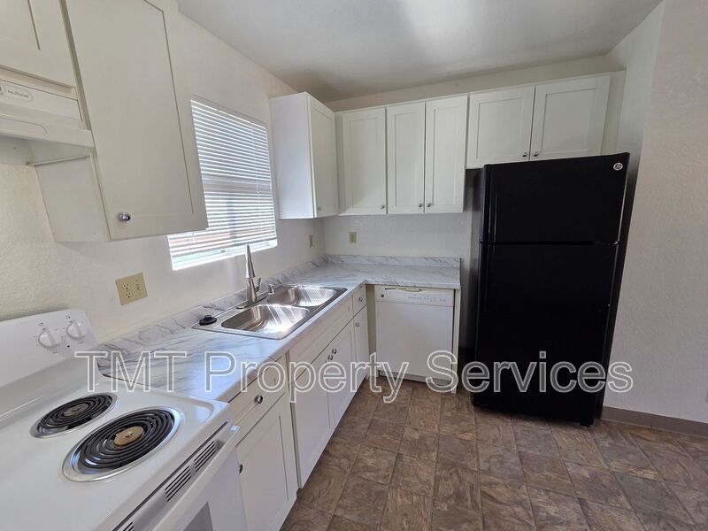 Galt House: 228 Mcfarland St