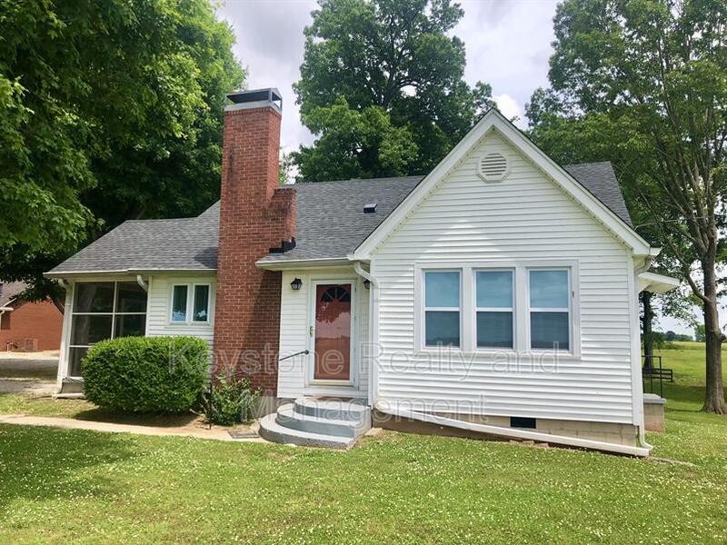Hopkinsville House: 7170 Lafayette Road