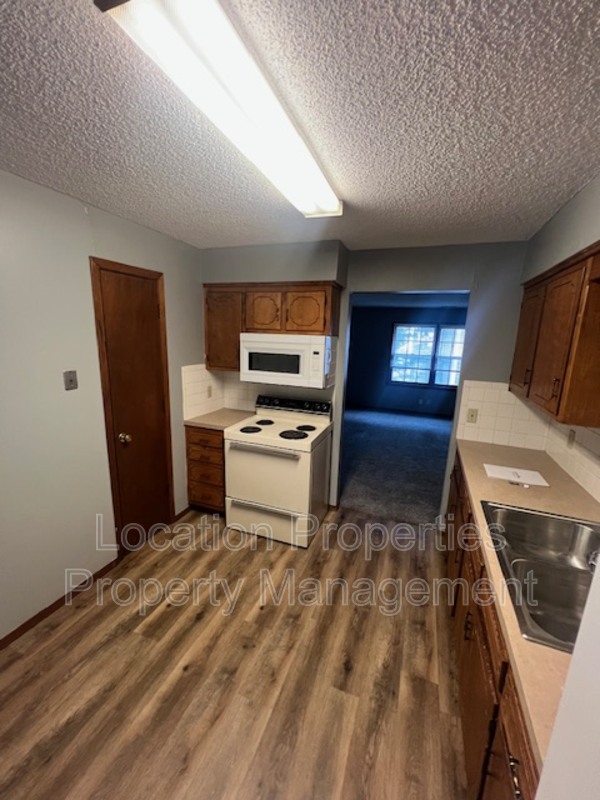 1300 Kentucky Street - 4, rental photo 9