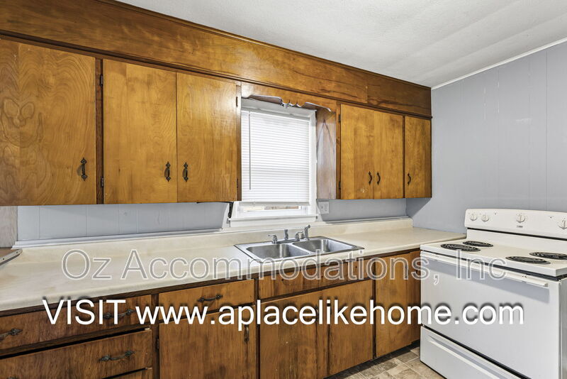 Belton Condo: 414 Colbern St