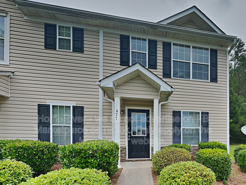 Atlanta Townhome: 477 Inkberry Dr