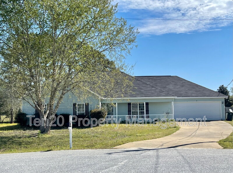 Ft Mitchell House: 22 Cotton Ct