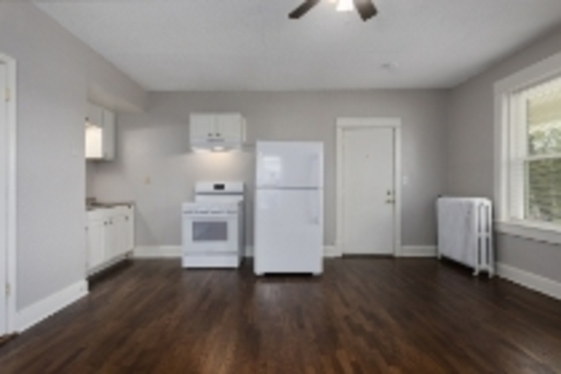 LIberty Condo: 204 E Franklin St - 11