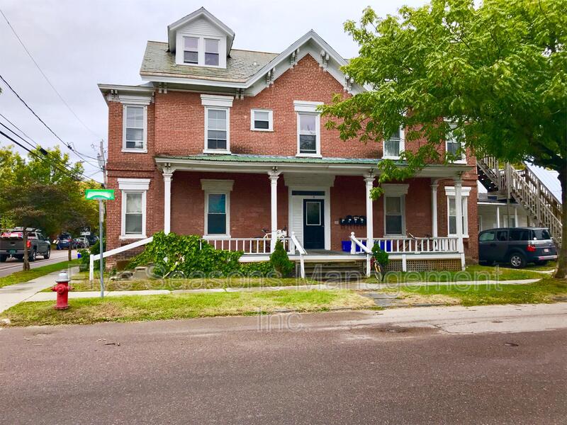 Burlington Condo: 4 Loomis St - 8
