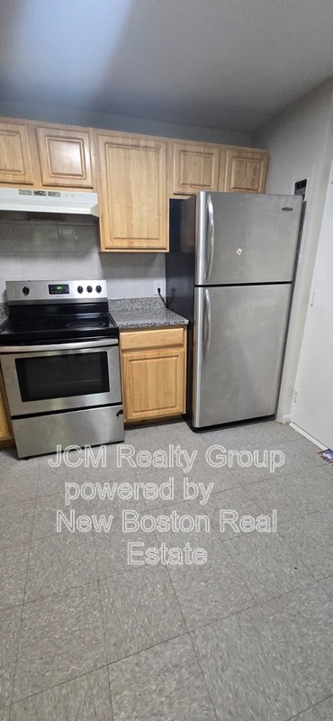 Boston: Mattapan Condo: 572 Cummins Highway