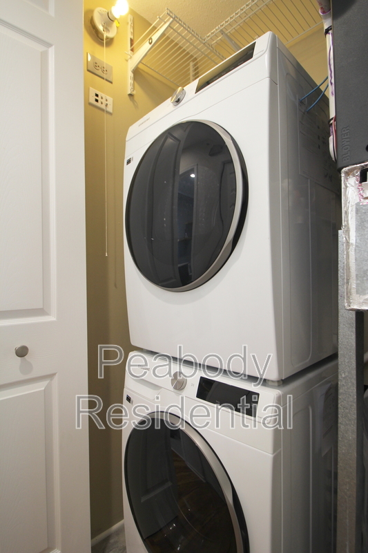 Reston Condo: 1956-B Villaridge Dr