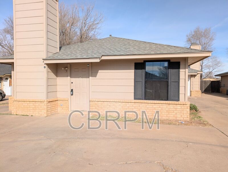 Lubbock House: 6108 37th Street