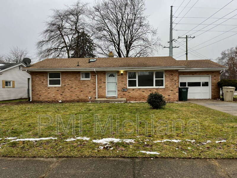 South Bend House: 1647 Vernerlee Ln