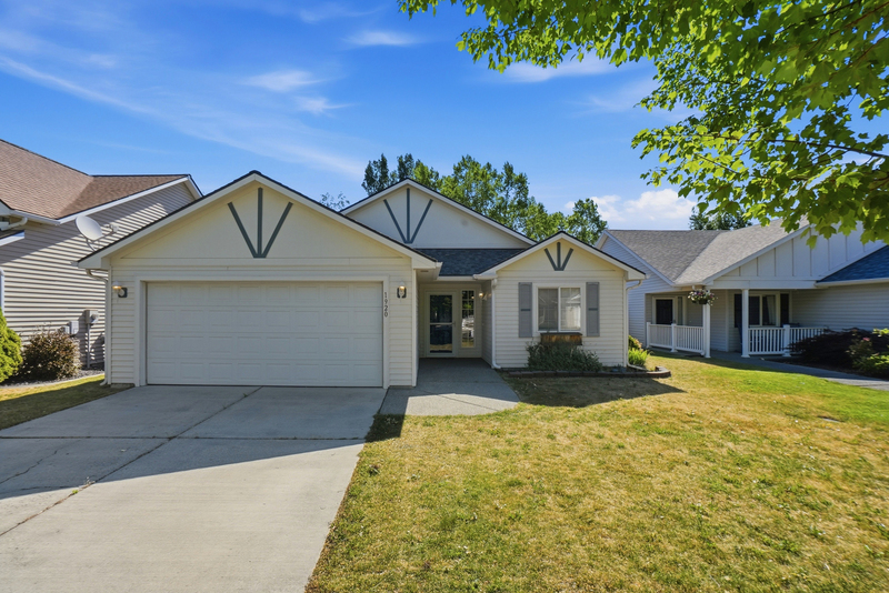 Liberty Lake House: 1920 North Cavalier Road