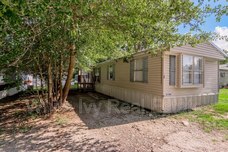 Huntsville House: 1961 Quality Blvd