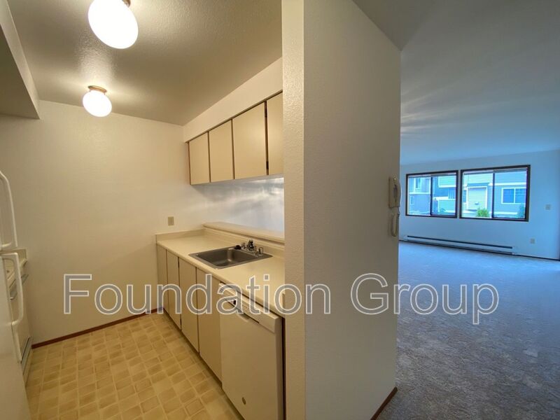 Seattle House: 12542 35th Ave NE