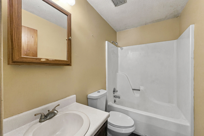 Photograph 10 of 12827 Chapman Highway, 4
