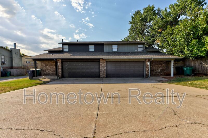 Oklahoma City Condo: 6460 W Hefner Road