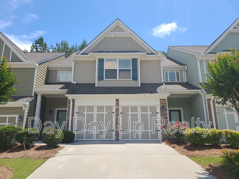 Woodstock House: 118 Wiley Parc Circle