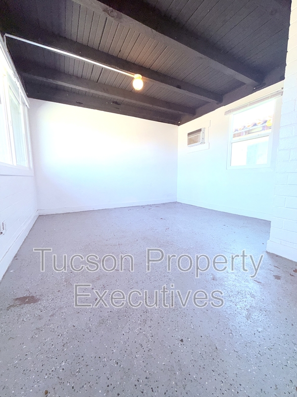 Tucson Condo: 3218 East Benson Highway - 25