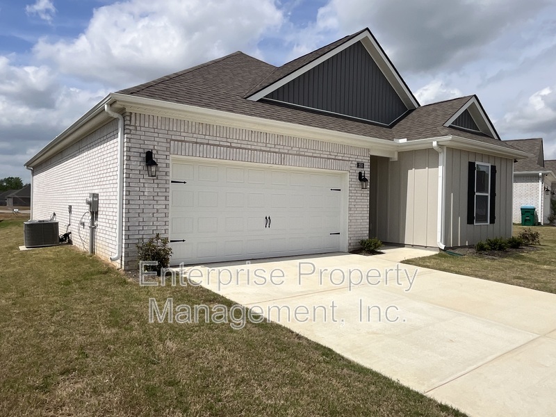 Photo 4 of 250 Kipling Dr
