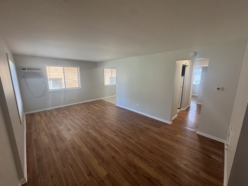 Calumet City Condo: 519 Madison Avenue - 1A