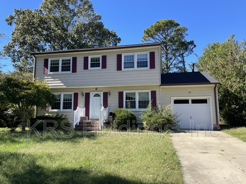 Hampton House: 6 Colgate Circle