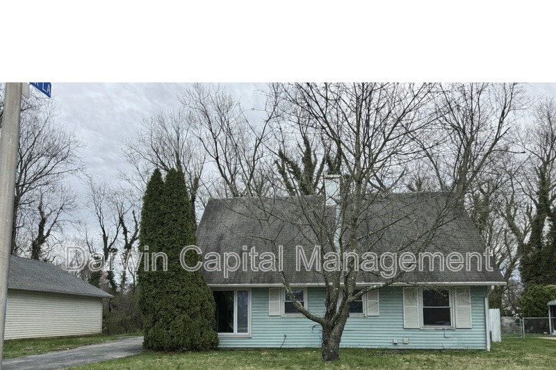 Willingboro House: 75 MAINBRIDGE LANE