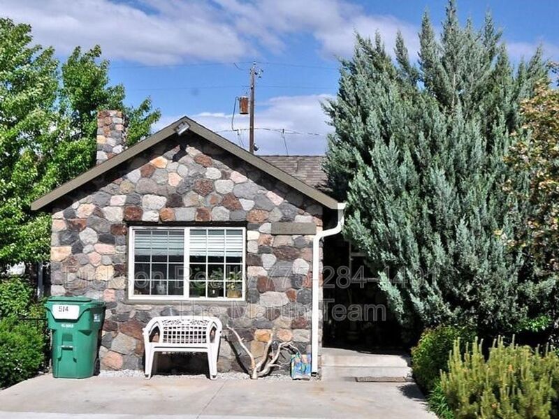 Sparks House: 514 7th Street