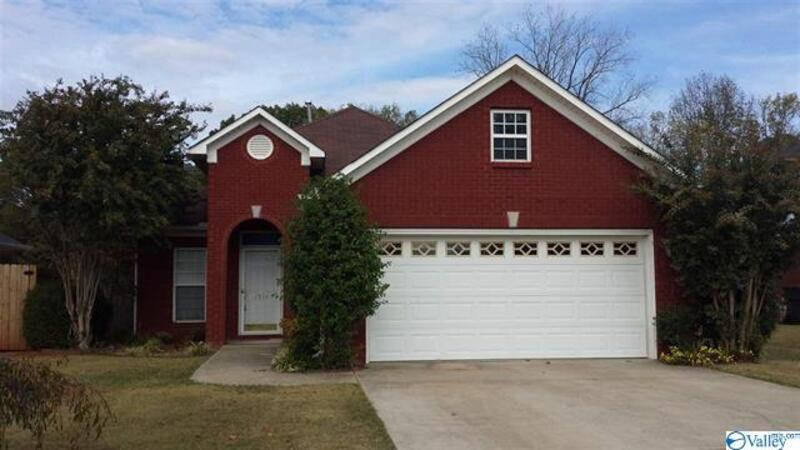 Decatur House: 3514 Choctaw Drive SE