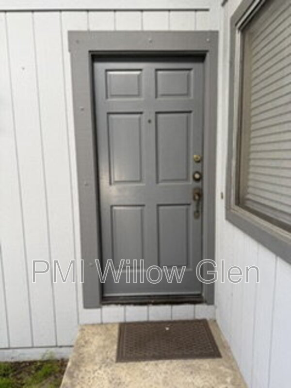 San Jose Townhome: 7379 Tulare Hill Drive