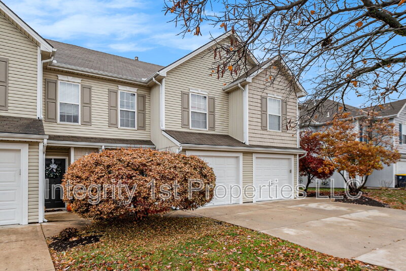 Kansas City Condo: 5941 Northwest 91st Street