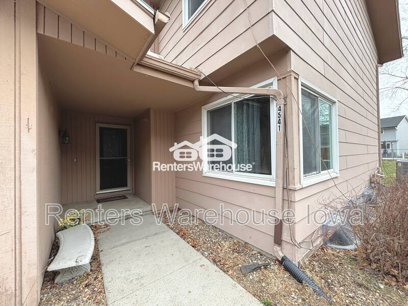 Des Moines Condo: 4541 50th St