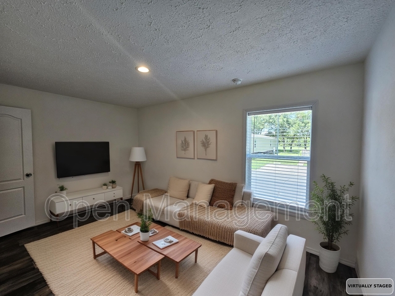 Fargo House: 1001 Gibraltor Ave,