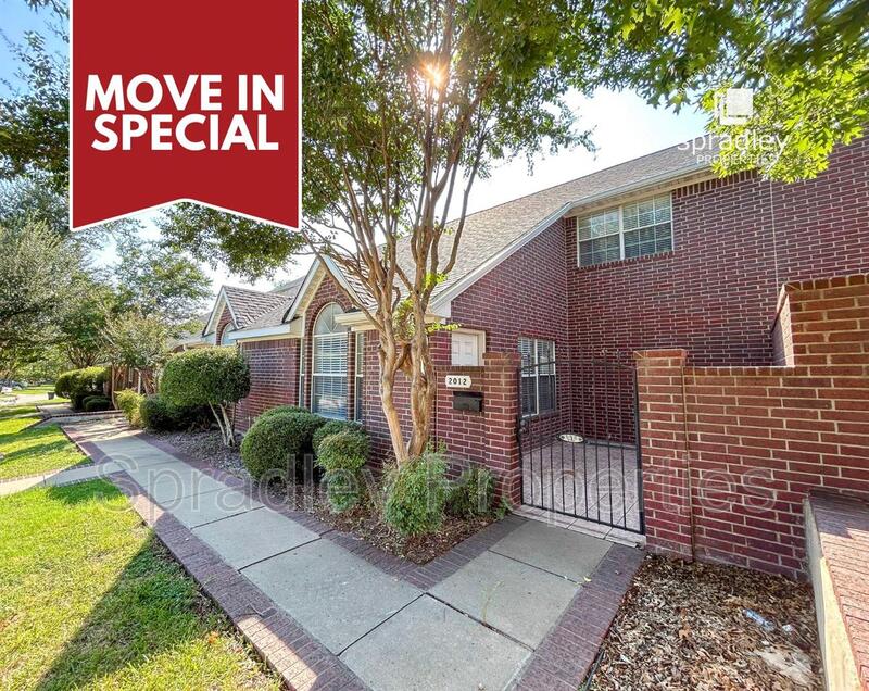 Temple Townhome: 2012 S 55th St