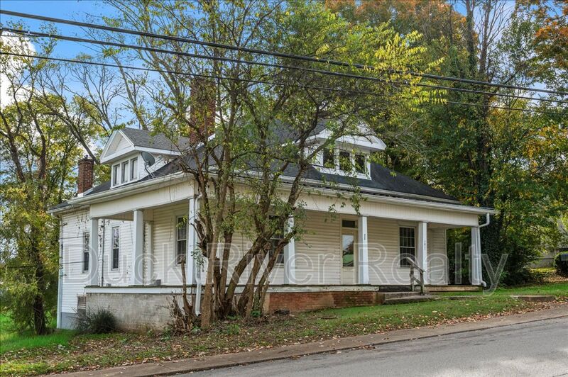 Columbia Condo: 1603 A Highland