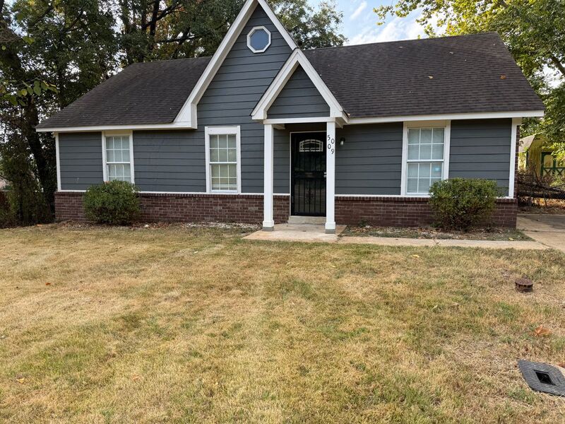 Horn Lake House: 5009 Nail Rd