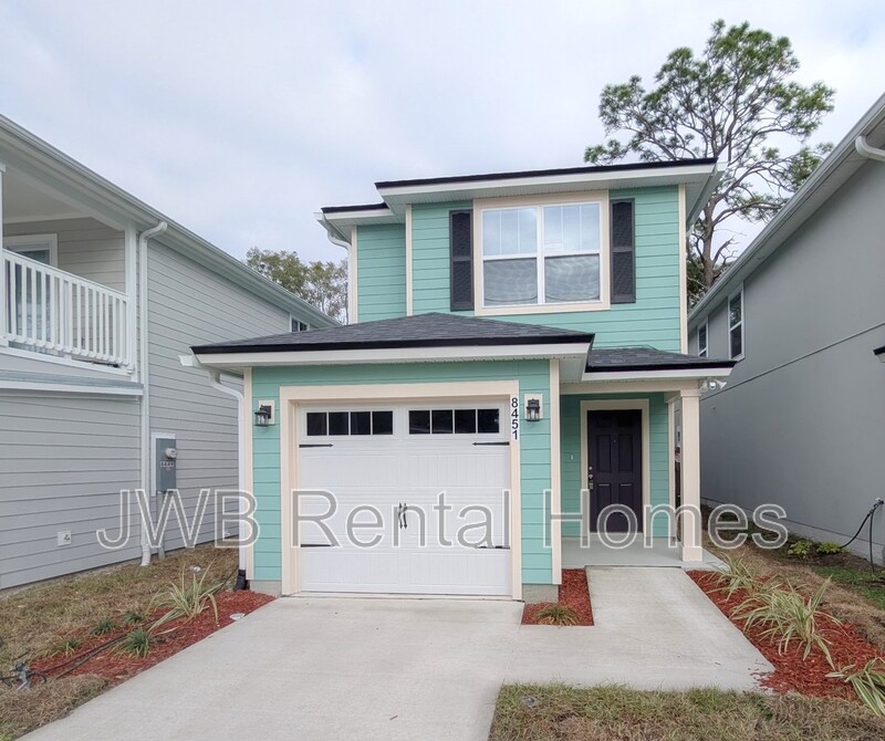 Jacksonville House: 8451 Eaton Ave