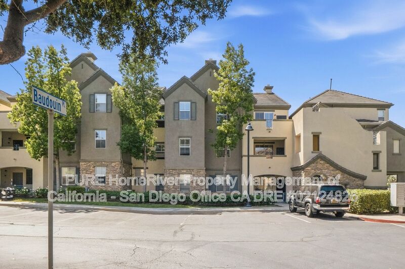Chula Vista House: 1338 Nicolette Ave