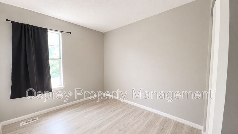 Beautiful 3BR Townhome in Gated Kings Square Community - Photo 14