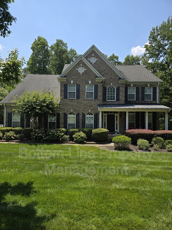 Mint Hill House: 8045 Talcott Dr