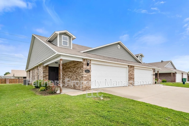 Farmington Condo: 234 E Anabranch Court - 1