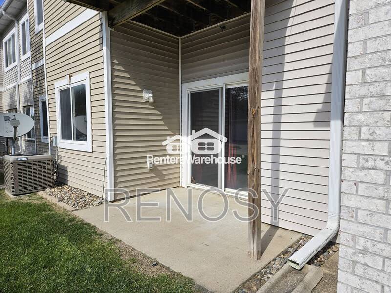 West Des Moines House: 8601 Westown Parkway