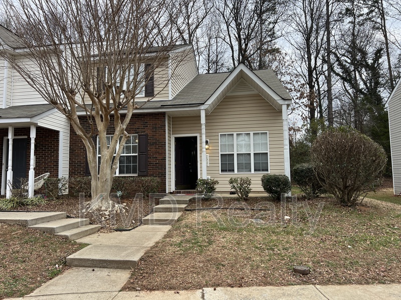 Charlotte Townhome: 7667 Petrea Lane