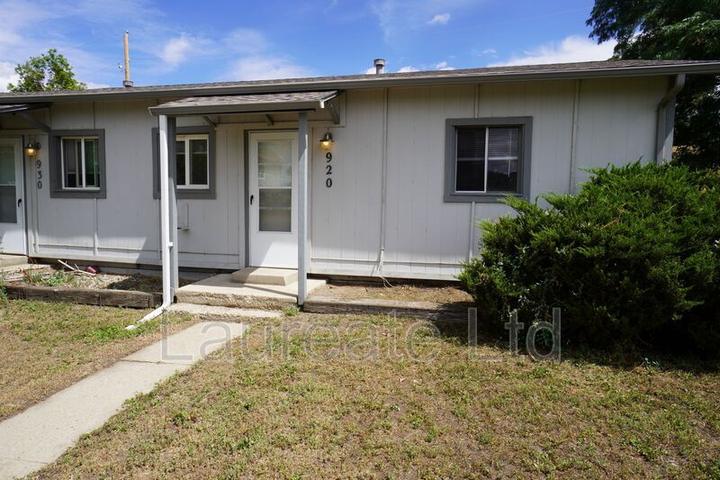 Golden House: 920 Orchard St