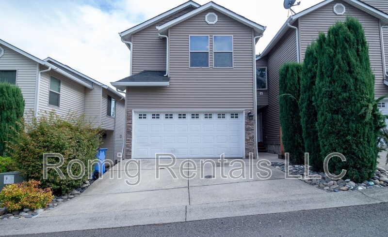 Vancouver House: 8109 NE 36th Ct