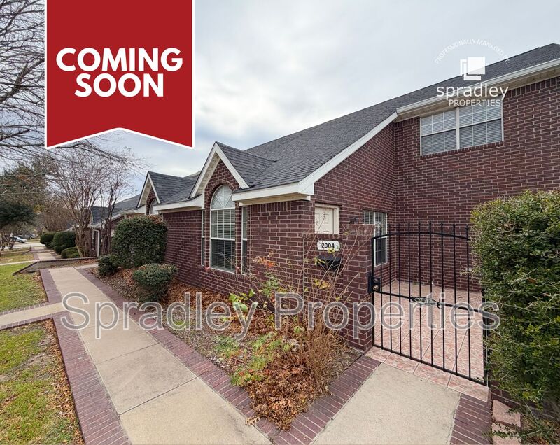 Temple Condo: 2024 S 55th St