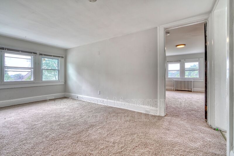 Request a Viewing for 3028 Glenmore Ave, 3FL Tenant Turner