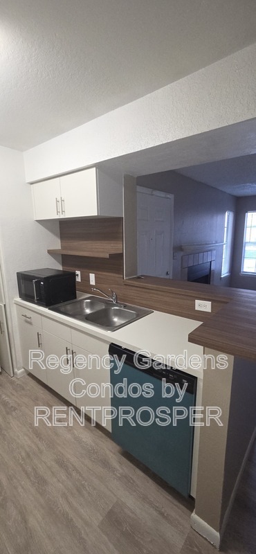 Orlando Condo: 5540 Devonbriar Way