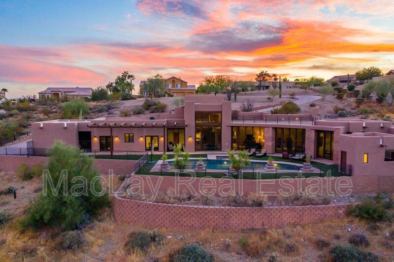 Fountain Hills House: 15810 E Centipede Dr