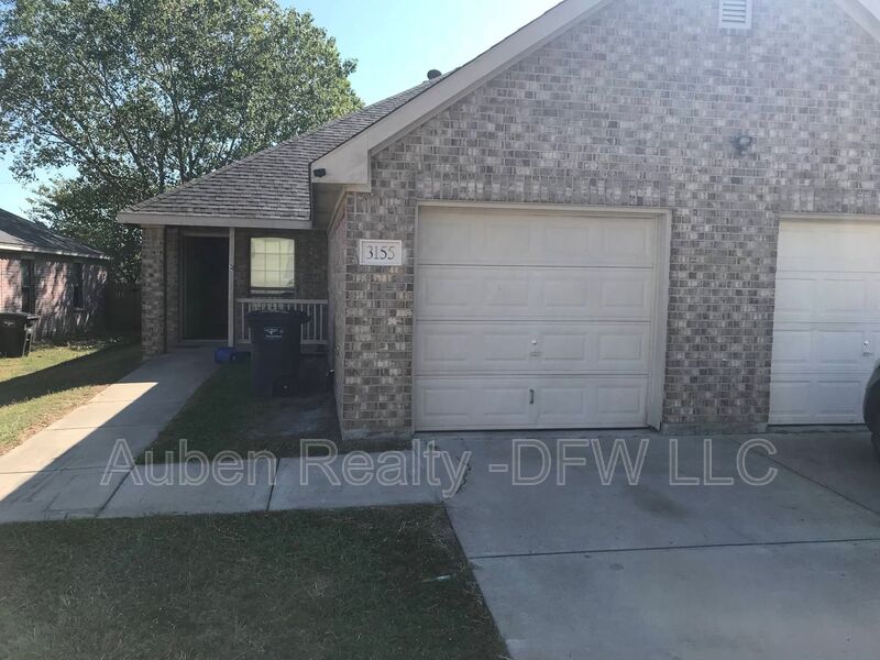 Fort Worth House: 3155 Karen Street