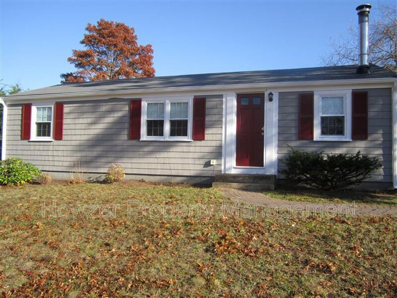 West Yarmouth House: 4 Short Way