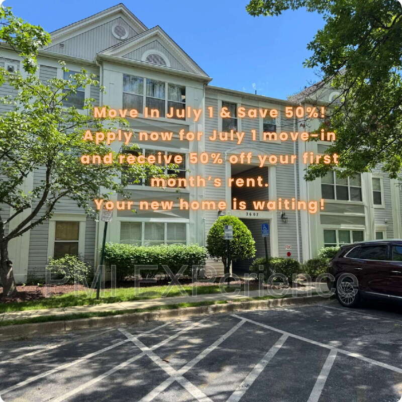 Silver Spring Condo: 2607 Camelback Ln