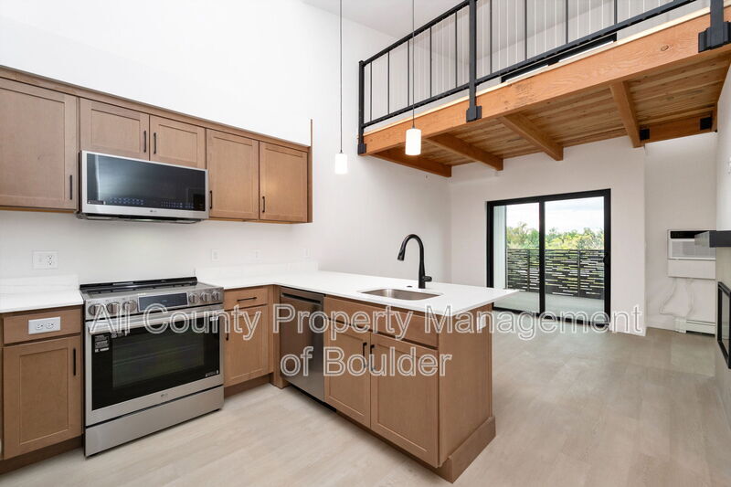 Main image for 2301 Pearl St #35